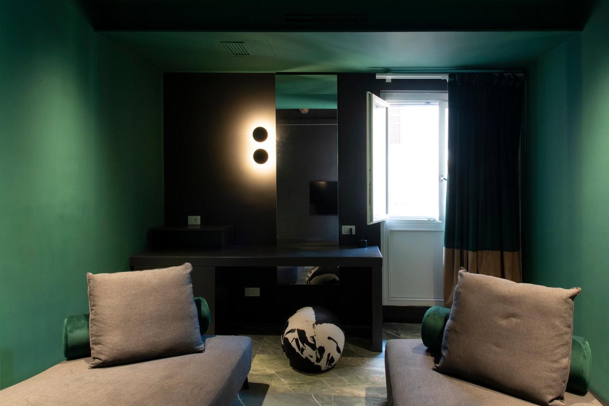 Colonna Suite Del Corso Рим Екстериор снимка