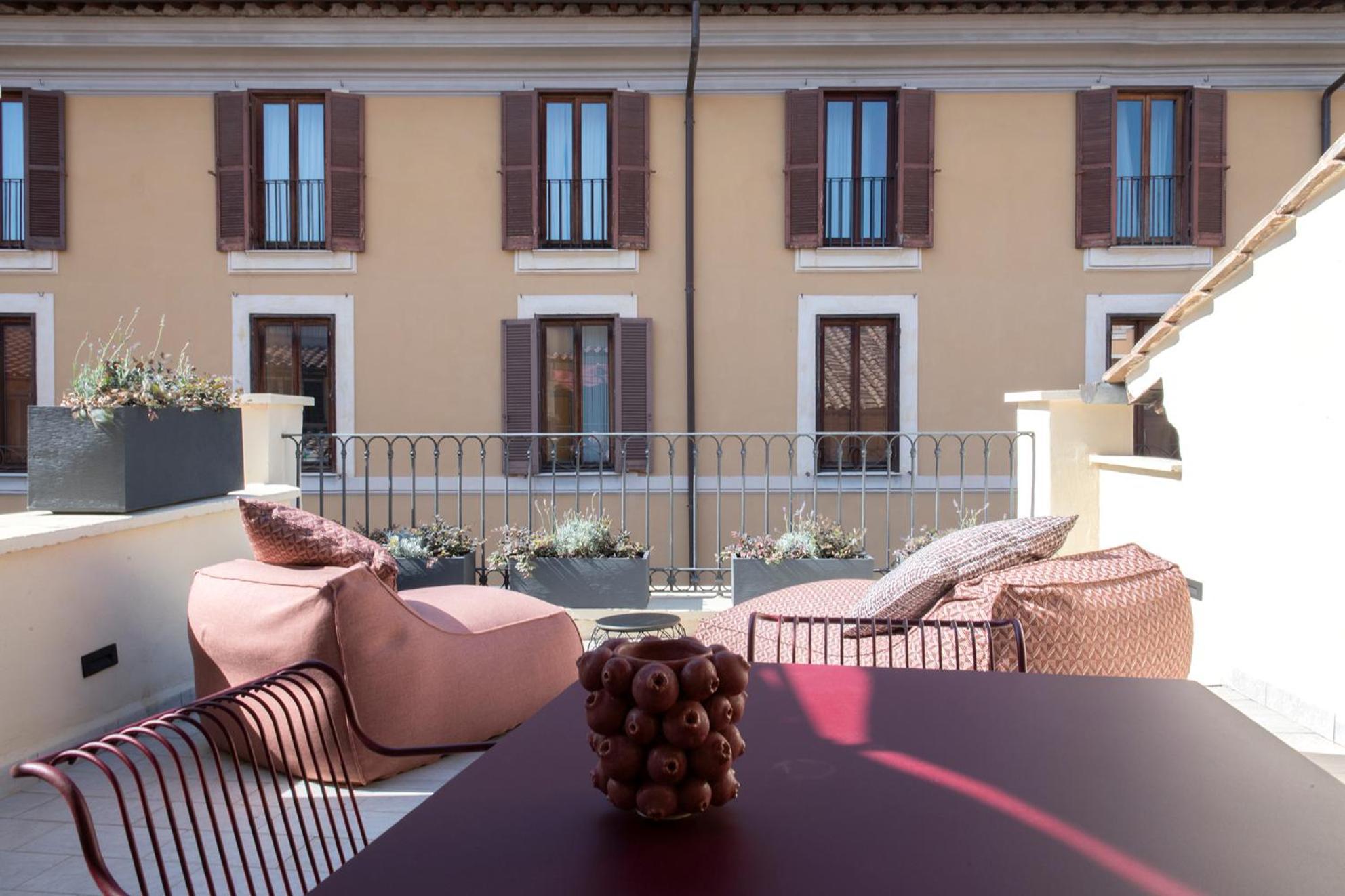 Colonna Suite Del Corso Рим Екстериор снимка