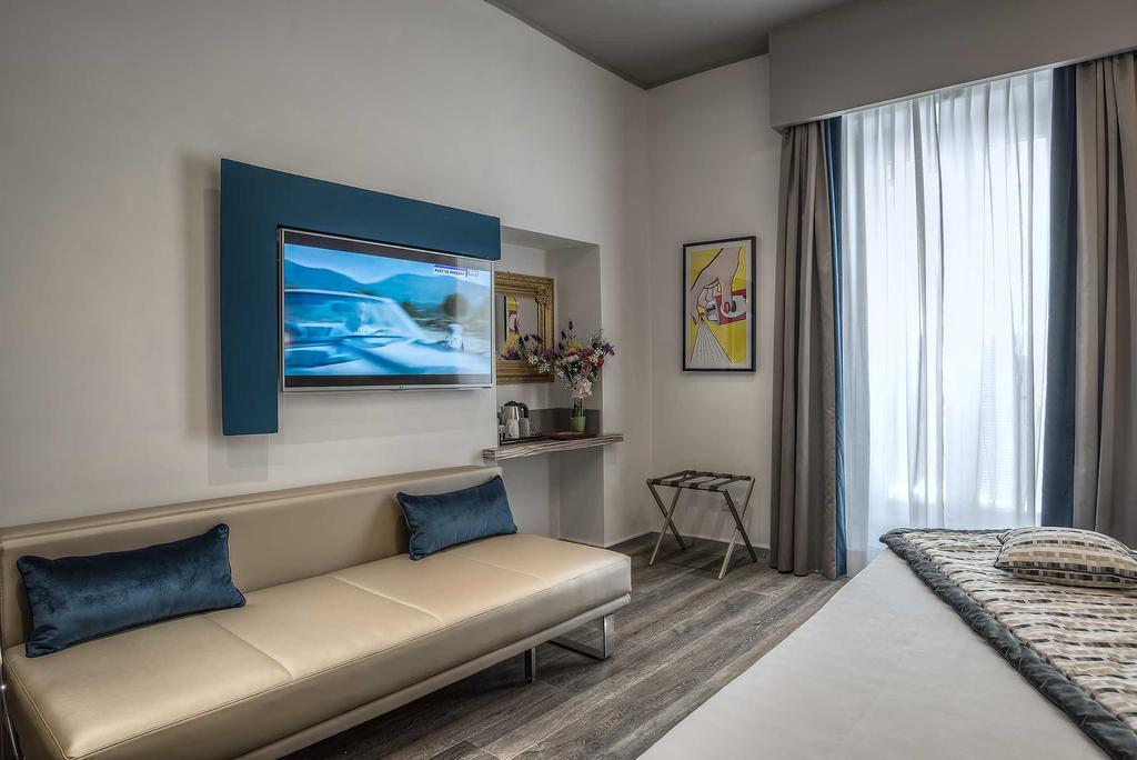 Colonna Suite Del Corso Рим Екстериор снимка