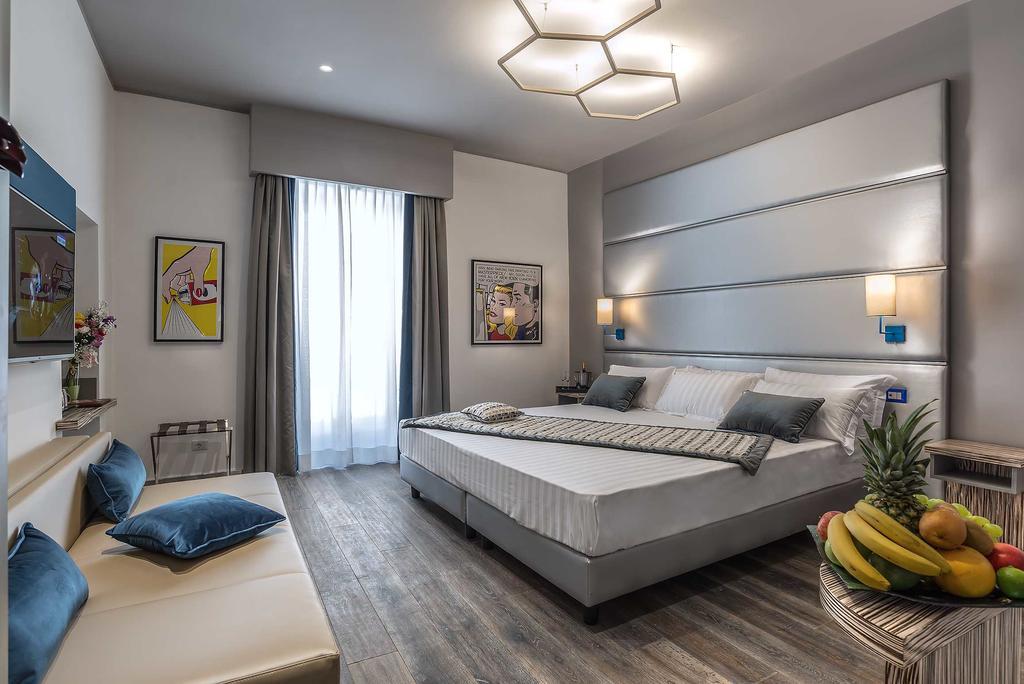 Colonna Suite Del Corso Рим Екстериор снимка