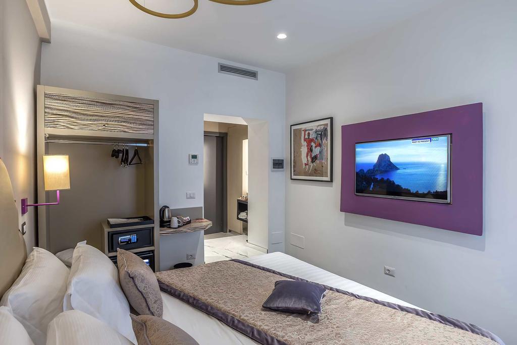 Colonna Suite Del Corso Рим Екстериор снимка